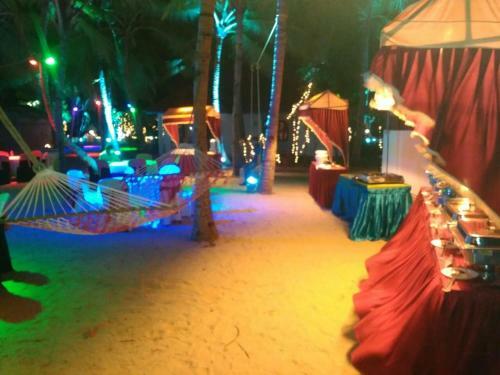 Regant Lake Village Hotel