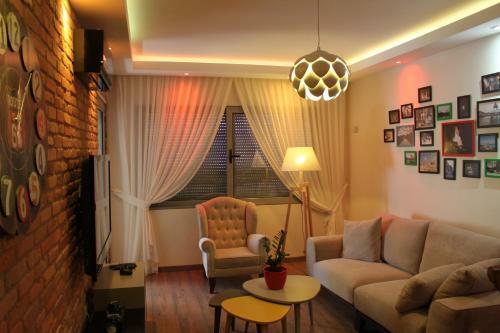 Tirana Smart Home Apartment