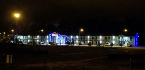 Suburban Inn Motel