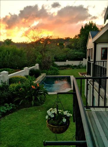 River Lodge Bed & Breakfast