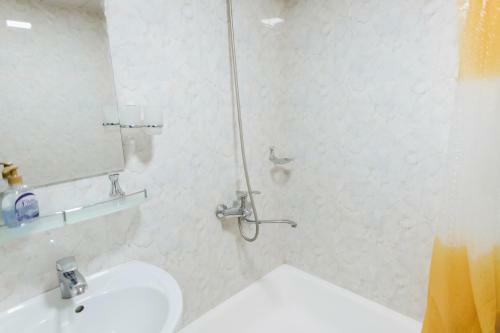 Trip.le Guest House Hostel
