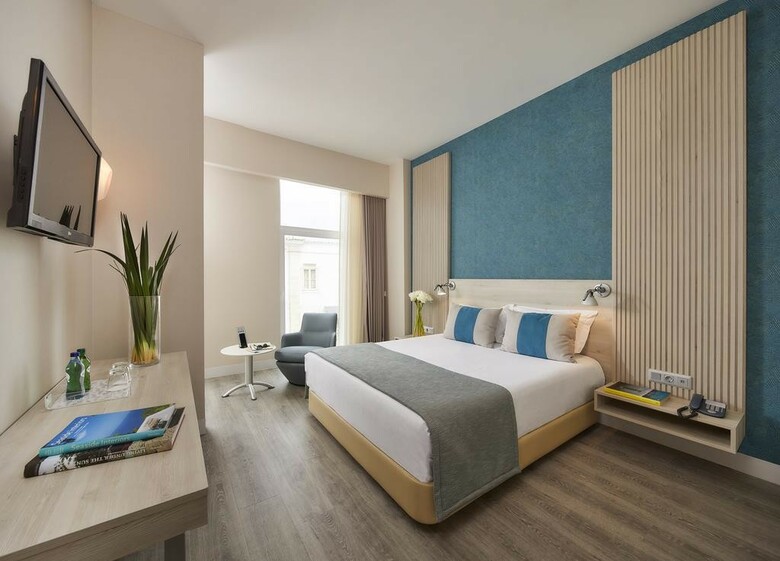 Faro & Beach Club Hotel