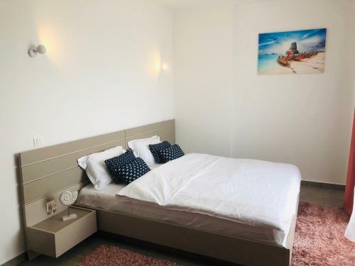 Mamaia Lake View Apartment