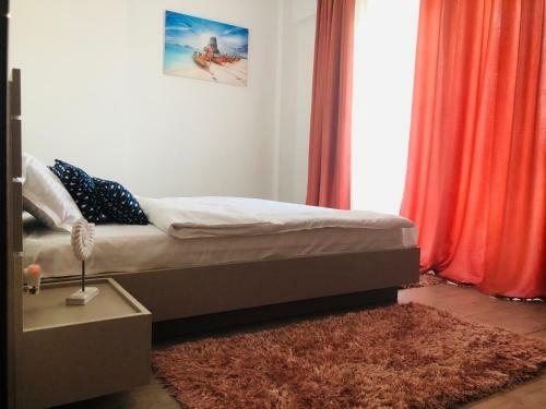 Mamaia Lake View Apartment