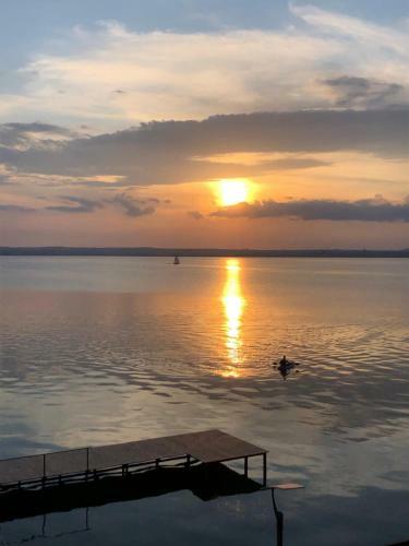 Mamaia Lake View Apartment