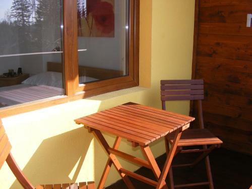 Studio Montana Apartments