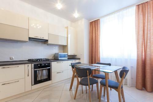 Apartment Gorkogo 96