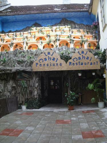 Taj Mahal Hostel