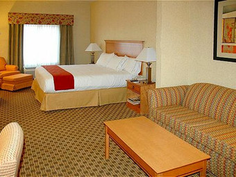 Holiday Inn Express Otay Mesa Hotel
