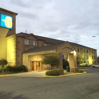 Sleep Inn Airport West Hotel