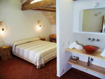 Home Hotel Menorca Hostel