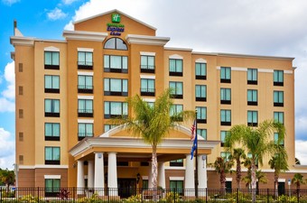 Holiday Inn Express & Suites Orlando - International Drive Hotel
