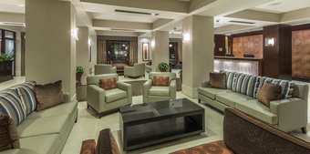 Embassy Suites Alexandria - Old Town Hotel