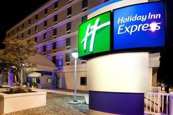 Holiday Inn Express Richmond Downtown Hotel