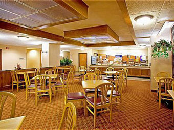 Holiday Inn Express San Antonio-airport Hotel
