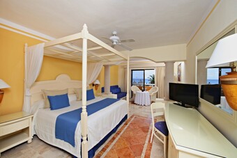 Bahia Principe Luxury Akumal Hotel