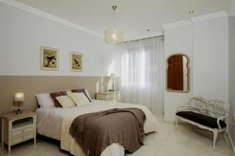 La Belle Epoque Oversized In The Very Heart Of Granada Apartment