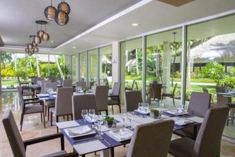 Impressive Premium Resort & Spa Punta Cana Hotel