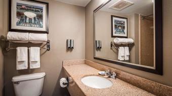 Best Western Plus Airport Inn & Suites - North Charleston Hotel