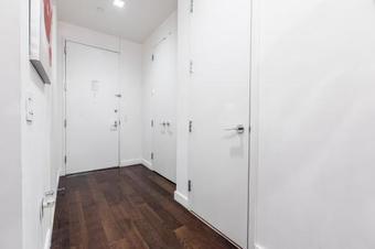 2 Bedrooms Suite In Financial Disctrict Apartment