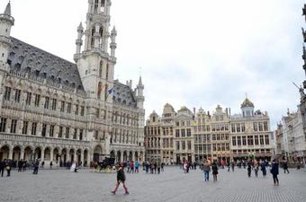 Madeleine Budget Rooms Grand Place Hotel
