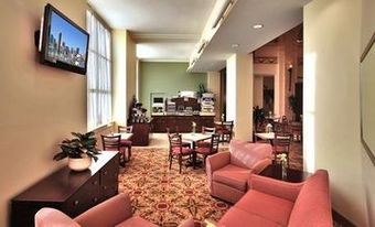 Holiday Inn Express Baltimore-downtown Hotel