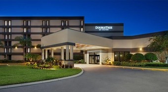 Doubletree By Hilton Orlando East - Ucf Area Hotel