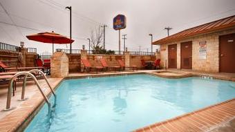 Beste Western San Antonio East & Suites Hotel
