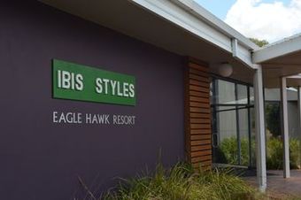 Ibis Styles Eagle Hawk Hotel