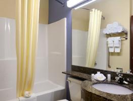 Microtel Inn & Suites By Wyndham Tuscaloosa Hotel