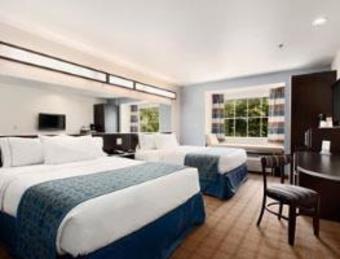 Microtel Inn & Suites By Wyndham Waynesburg Hotel