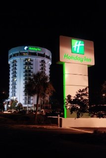 Holiday Inn Riverview Hotel