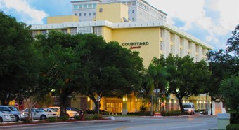 Courtyard Miami Coral Gables Hotel