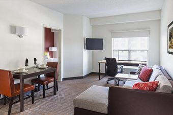 Residence Inn By Marriott Bloomington By Mall Of America Aparthotel