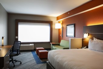 Holiday Inn Express & Suites Louisville Downtown Hotel