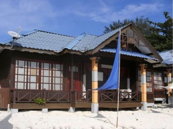 Coral View Island Resort Inn