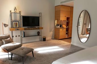 Lincoln Plaza London, Curio Collection By Hilton Hotel
