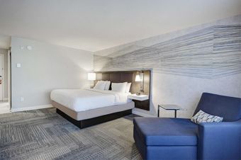 Hampton Inn & Suites By Hilton Quebec City /saint-romuald Hotel