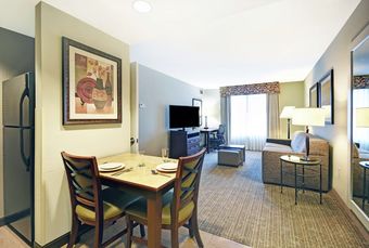 Homewood Suites By Hilton Denver Int'l Airport Hotel