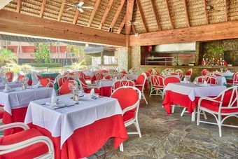 Coral Costa Caribe Resort & Spa - Free Wifi - All Inclusive Hotel