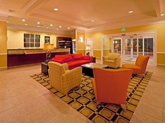 La Quinta Inn & Suites By Wyndham Mobile - Tillman's Corner Hotel