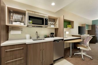 Home2 Suites By Hilton Orlando South Park Hotel