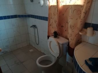 View photos