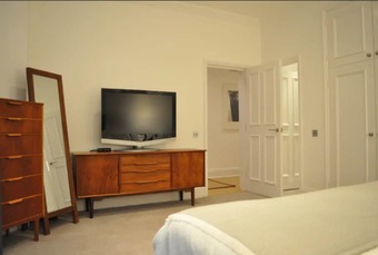 Stunning 2 Bedroom 2 Bathroom In South Kensington Apartments