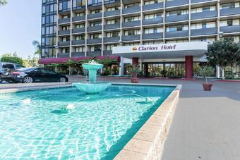 Clarion Resort Anaheim Hotel