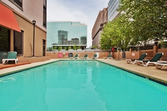 Holiday Inn Downtown Hotel