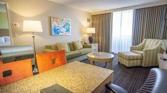 Embassy Suites By Hilton Tampa Airport Westshore Hotel