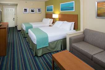 Holiday Inn Express Clermont Hotel