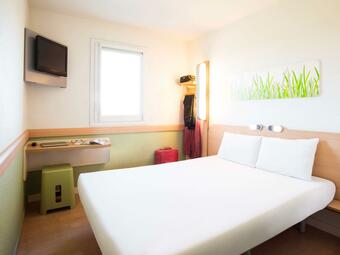 Ibis Budget Orly Chevilly Tram 7 Hotel