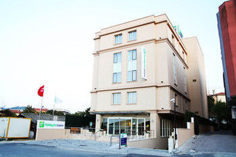 Holiday Inn Express Istanbul - Altunizade Hotel